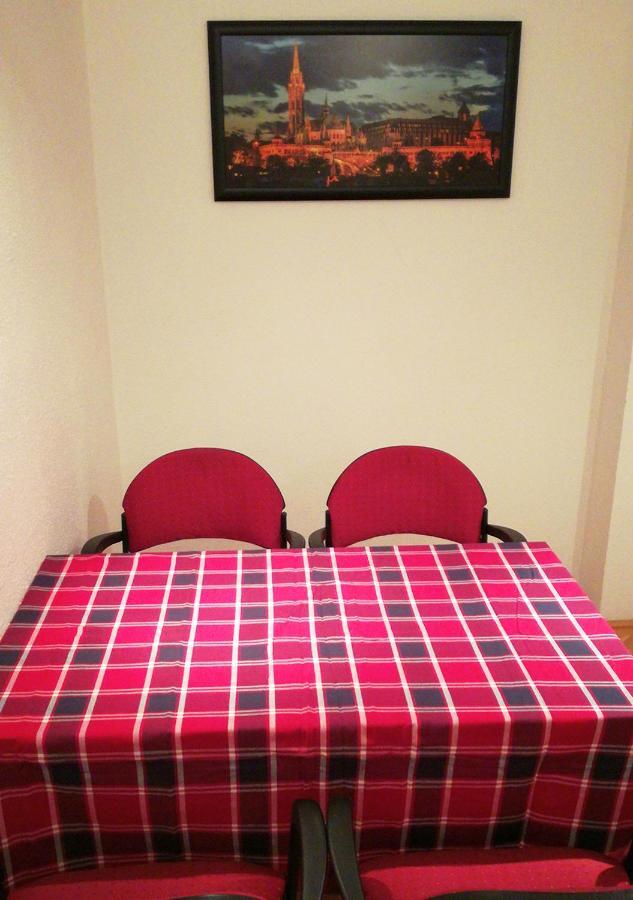 Caesar Apartman Budapest Luaran gambar