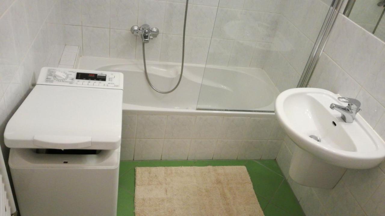 Caesar Apartman Budapest Luaran gambar